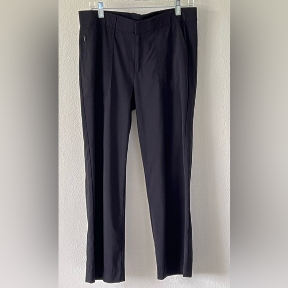 Athleta Tribeca Utility Crop Pants Black Size 8 Zip Pockets Hiking 446630 - Picture 3 of 15